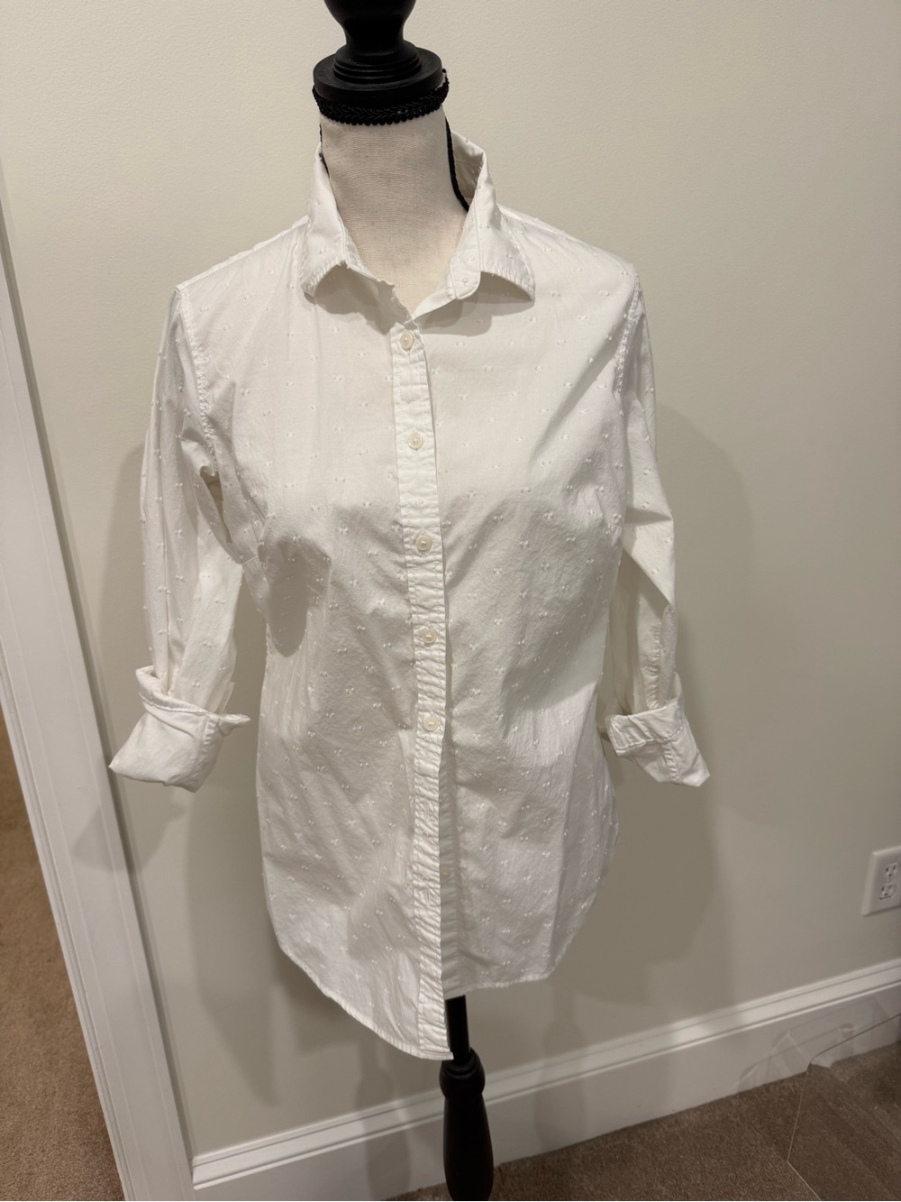 Banana Republic White women’s Button-Down Shirt